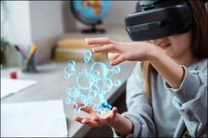Augmented Reality (AR)